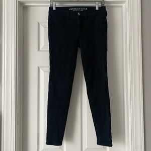 American Eagle Outfitters | Size 4 | 360 Super Stretch Jegging